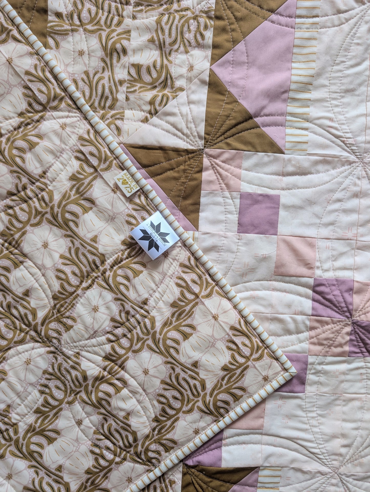 Amour Blooms Quilt