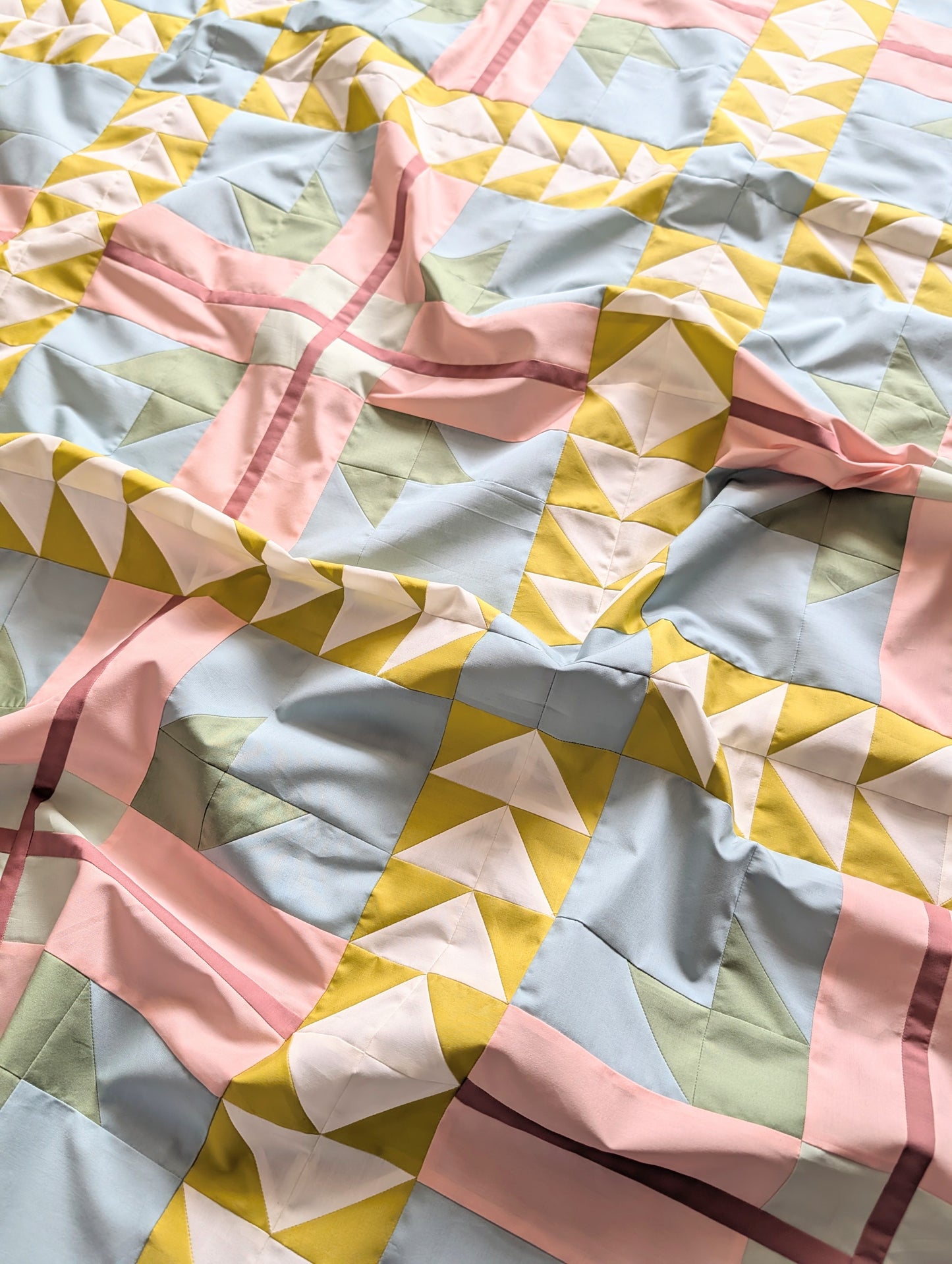 Peppermint Presents Quilt Pattern | WHOLESALE