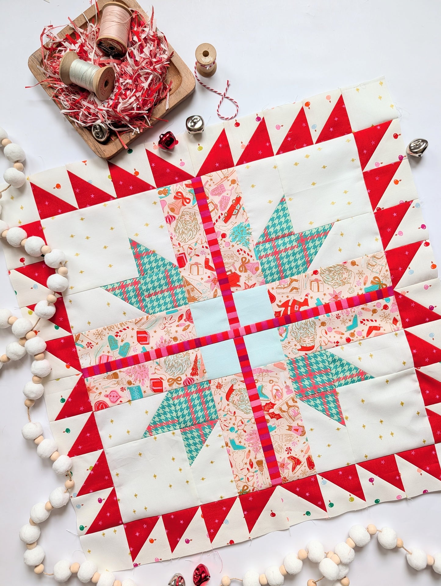 Peppermint Presents Quilt Pattern | WHOLESALE