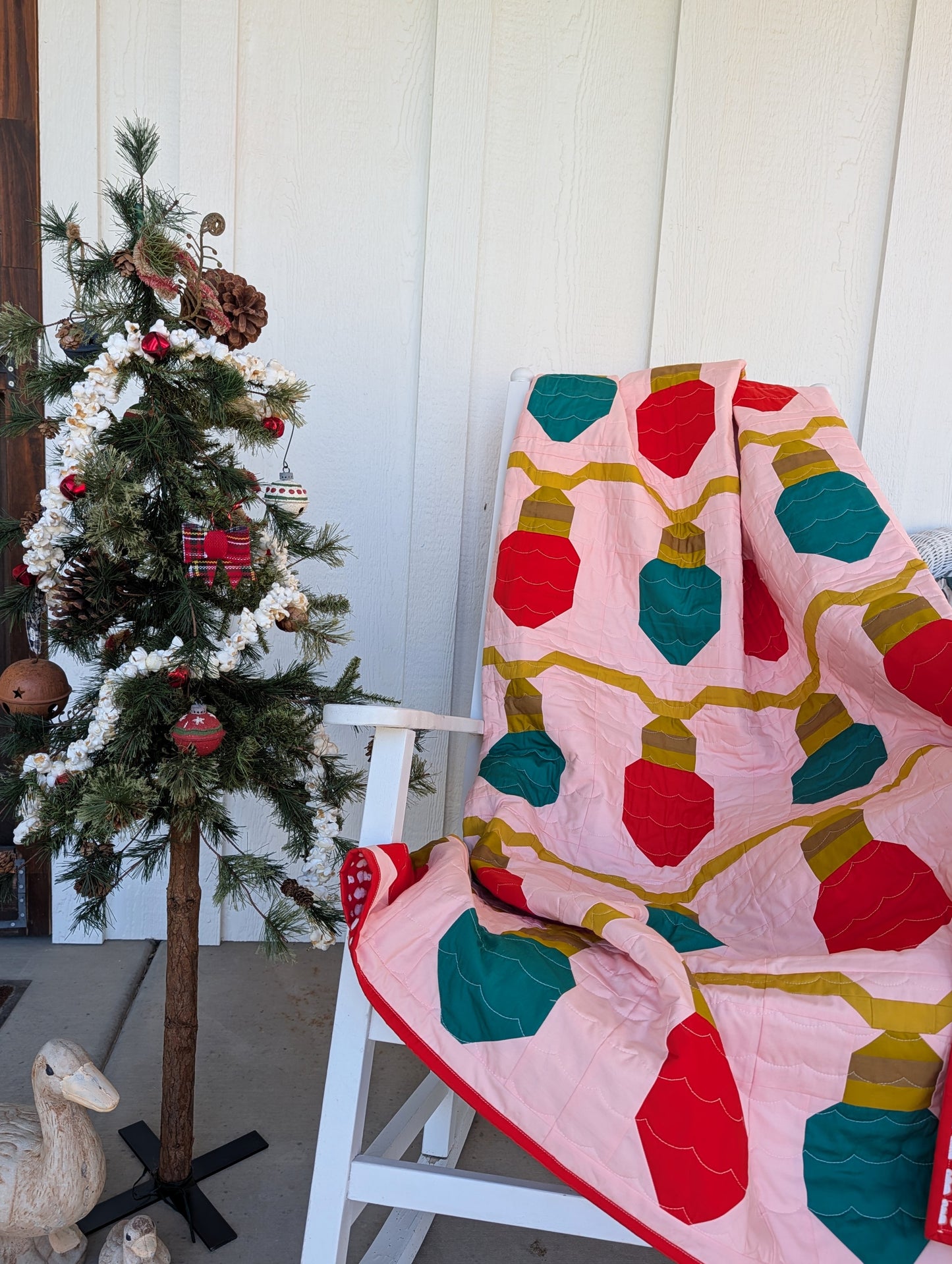 Let It Glow Quilt Pattern | WHOLESALE