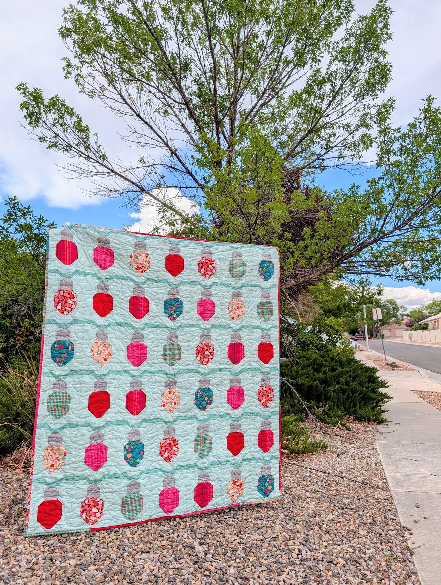 Let It Glow Quilt Pattern | WHOLESALE
