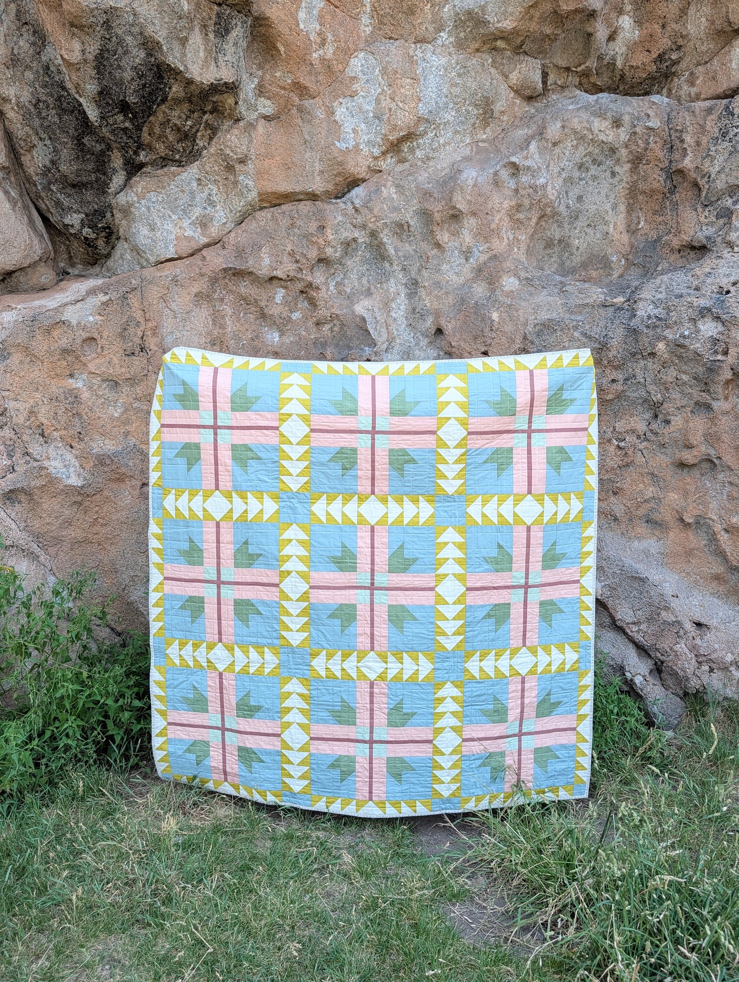 Peppermint Presents Quilt Pattern | WHOLESALE