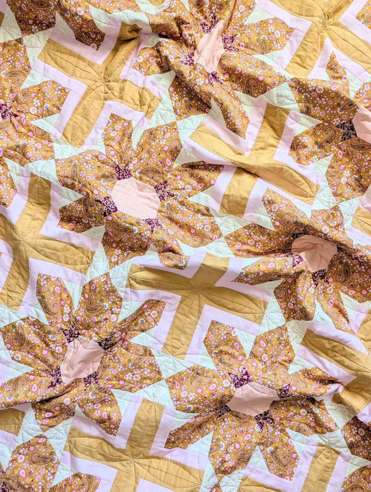 Bundle of Blooms Quilt Pattern | Printed Booklet