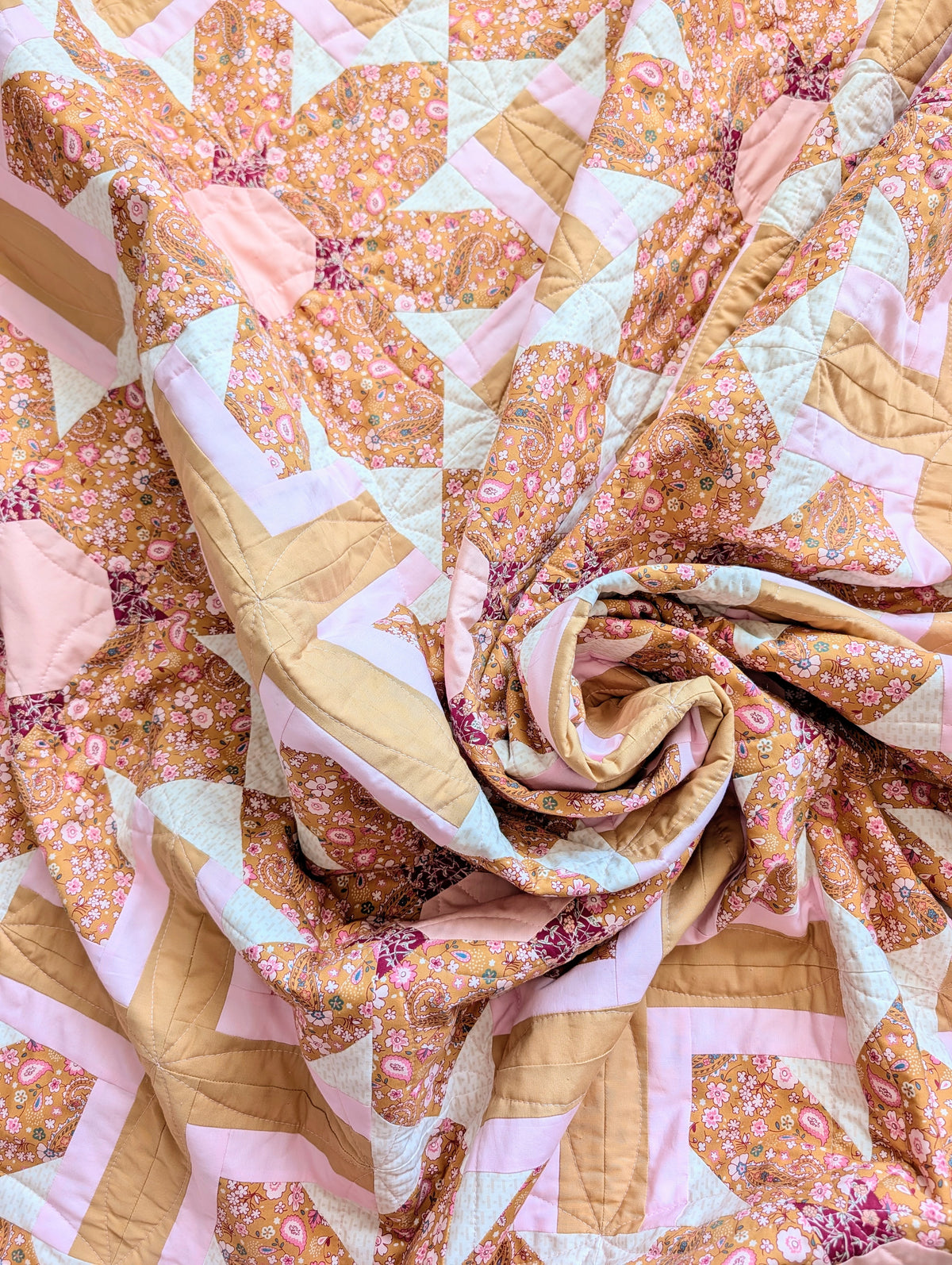 Bundle of Blooms Quilt Pattern | Printed Booklet